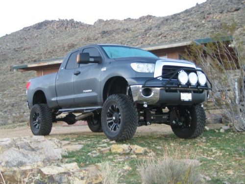 Do you think this heavily modified Toyota Tundra is insured? Lifted Toyota Tundra
