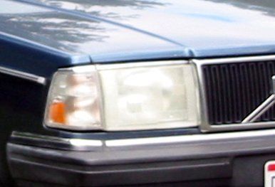 How to Preserve the Life of Your Older Car: Polish Foggy Headlights